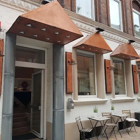 Hotel Milling Mini 19 3*