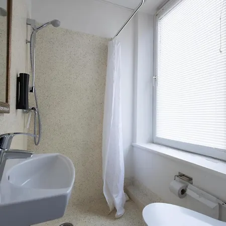 Milling Mini 19 ホテル 3*