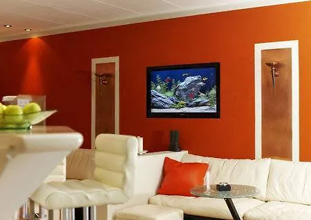 Milling Mini 19 ホテル